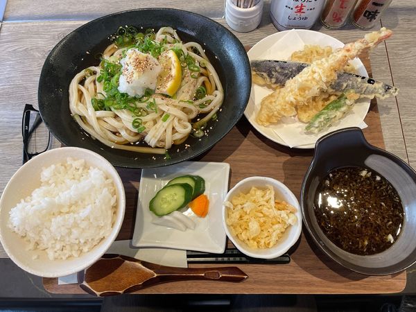 「ぶっかけ（ランチ）」@うどん居酒屋 オカチメンコの写真
