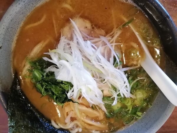 「鐙らぁめん(太麺)(760)」@麺や 鐙 本店の写真
