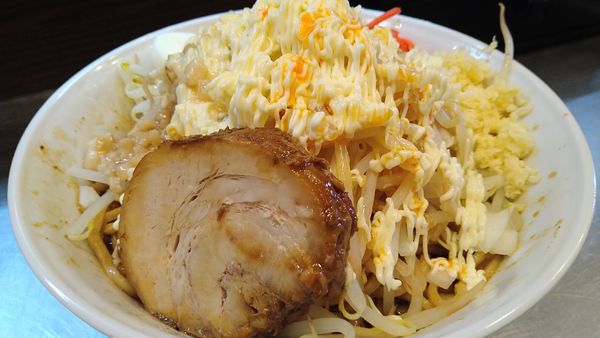 「味噌まぜそばバラチャー400gモヤシニンニクアブラ」@波風タテヲの写真