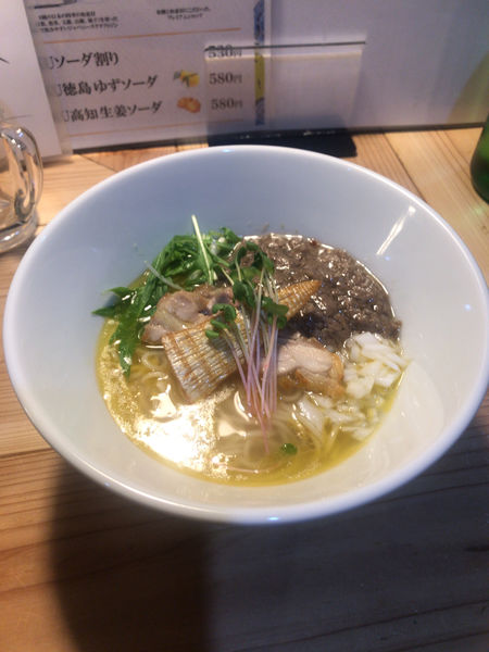 「地鶏と鰯（1000円）」@間借り 無化調らあめん 残心の写真