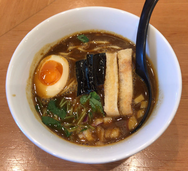 「咖喱そば （800円）」@らーめん工房 麺作の写真