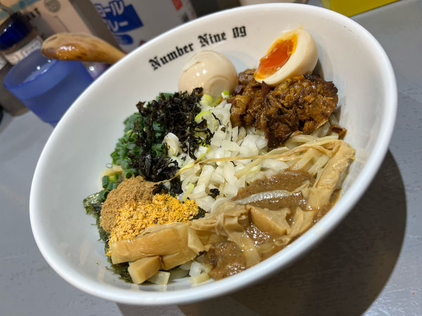 「まぜそば」@麺Dining Number Nine 09の写真