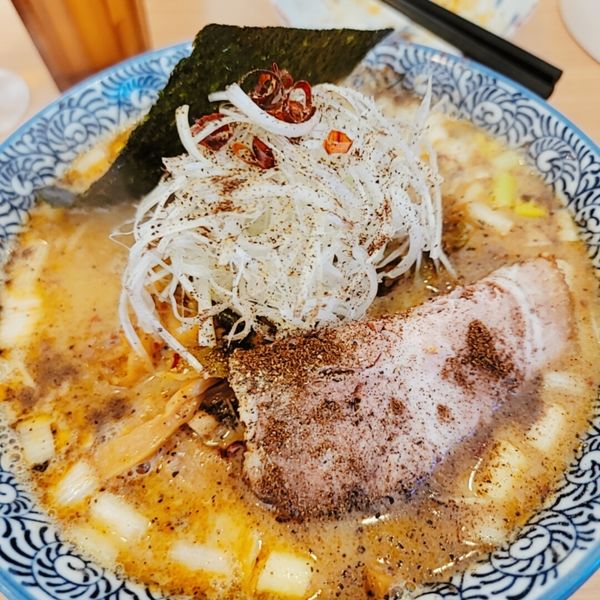 「【期間限定】酸辛担麺（辛増し酸増し）」@中華そば専門 とんちぼの写真