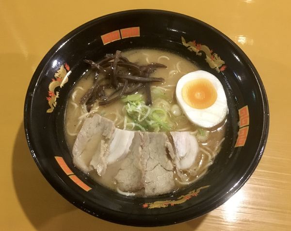 「ばってんラーメン」@三代目釜匠 ばってんラーメンの写真
