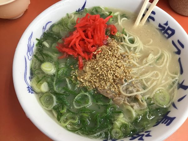 「ラーメン(普通)500円」@元祖ラーメン長浜家の写真