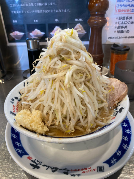 「塩らーめん　720円」@ラーメン大 下高井戸店の写真