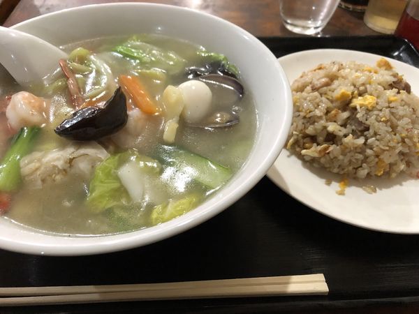 「海鮮あんかけ麺&ハーフチャーハン」@中華つばめの写真