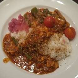 スパイスチキベジ（期間限定）