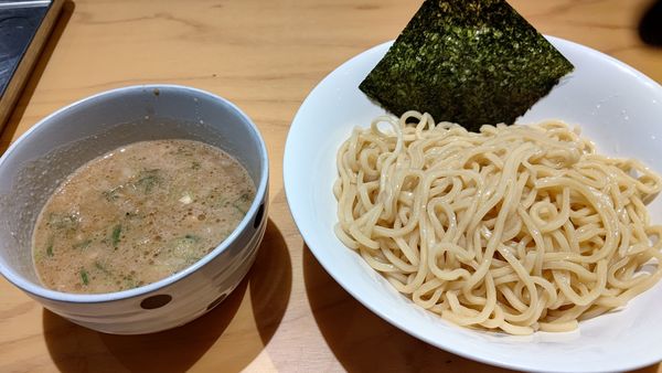「魚介醤油つけ麺」@麺屋 おはなの写真