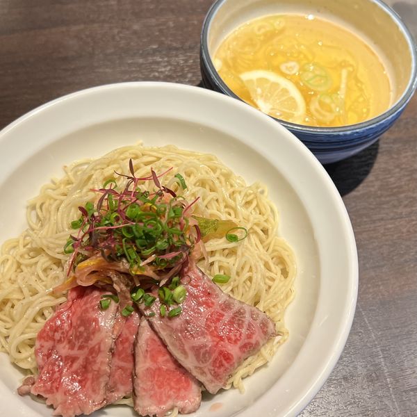 「【オーナー畠山限定第１弾】牛脂と舞茸の塩つけ麺」@麺屋 華灯の写真