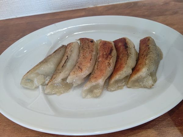 「餃子300円」@清白の写真