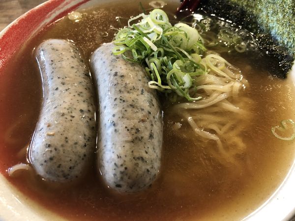 「アゴだし中華そば￥８５０　ジャンボフランクに変更」@五十六商店の写真