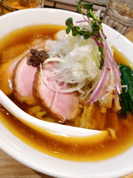 「手揉み中華ソバ全部入り(薄口)」@中華ソバ ビリケンの写真