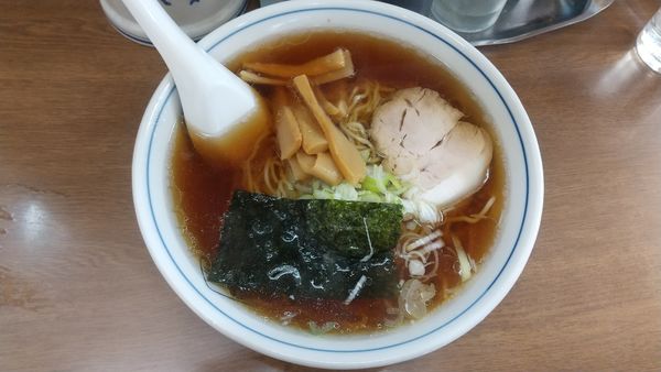 「ラーメン550円」@代一元 山下店の写真