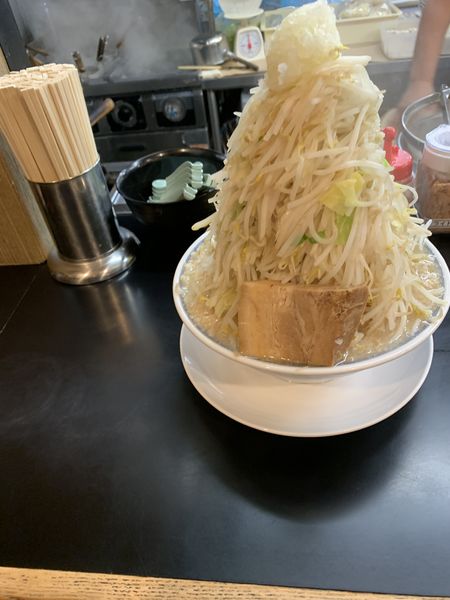 「ラーメン（大盛り）」@山勝角ふじ 南流山店の写真