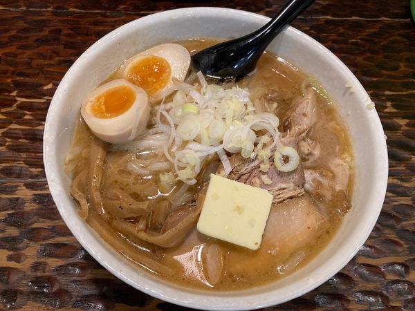 「極味噌　バター　味玉（クーポン）」@北のらーめん 美空の写真