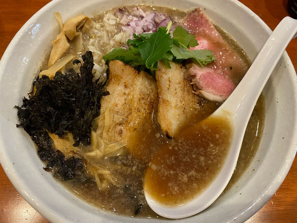 「背油煮干そば」@千日紅の写真