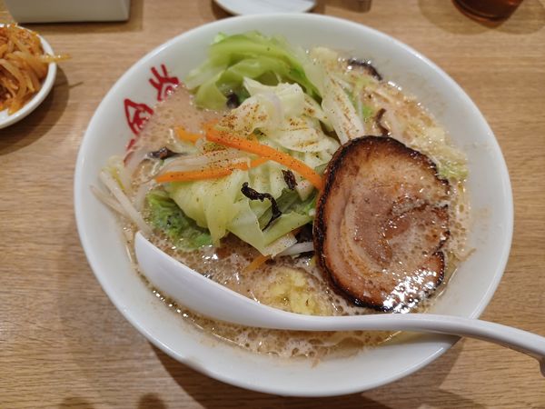 「味噌白丸（期間限定）」@一風堂 川越インター店の写真