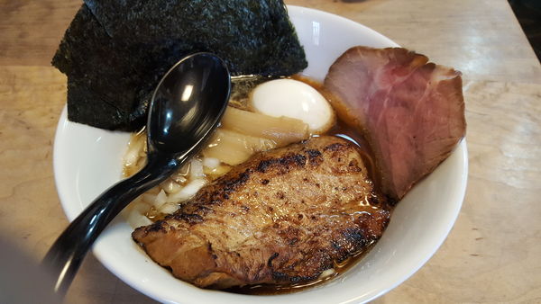 「特製ラーメン 1000円」@いのうえの写真