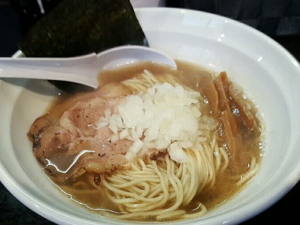 「にぼしらーめん 800円」@濃麺 海月の写真