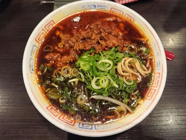 「旨辛ミンチそば(小) ＋ PREMIUMモルツ中瓶」@新福菜館 秋葉原店の写真