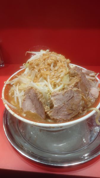 「大豚  野菜  ニンニク  アブラ」@ラーメンタロー 蒲田の陣の写真