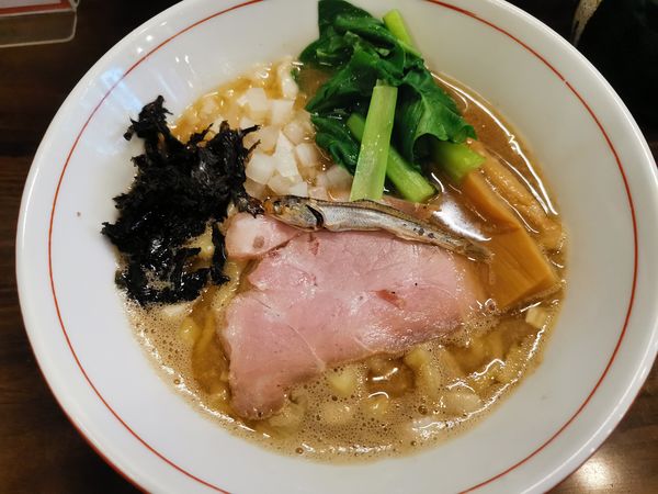 「特濃煮干しらーめん並」@ラブメン 本店の写真