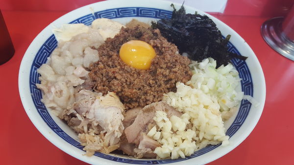 「冷やし台湾まぜそば 900円」@ジャンプの写真