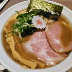 東京ラーメンショーセレクション極み麺「まぐちゃんラーメン」 越谷店