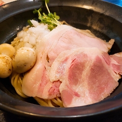 布施丿貫の画像