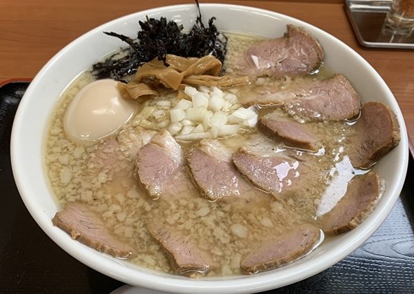 「特製背脂煮干」@肉煮干中華そば 鈴木ラーメン店の写真
