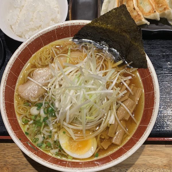 「らーめん＋餃子  ネギ」@まんぼうの写真
