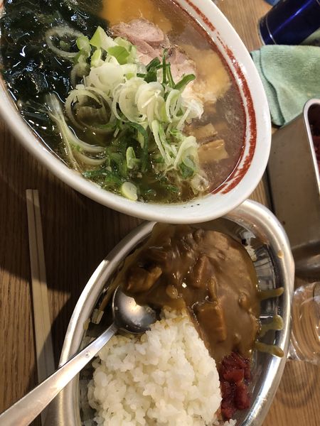「ラーメン＋半カレーセット」@高円寺ラーメン タロー軒の写真