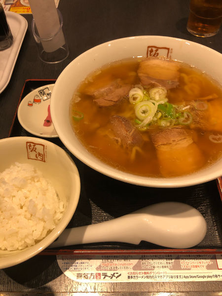 「喜多方ラーメン+半ライス　　720」@喜多方ラーメン坂内 大手町フィナンシャルシティ店の写真