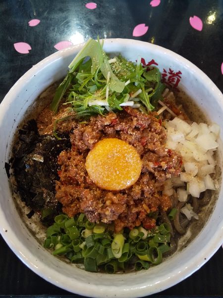 「黒ゴマ担々まぜそば」@麺場 花道 中村本店の写真