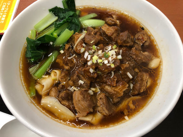 「牛肉刀削麺」@華満楼 イオン茅ヶ崎中央店の写真