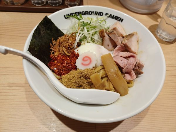 「まぜそば」@頑者 UNDERGROUND RAMEN 川越駅店の写真