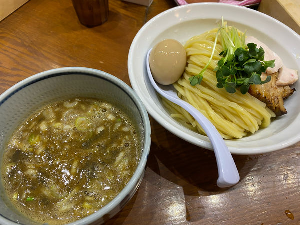 「濃厚平子煮干しつけ麺(味玉サービス)」@麺や百日紅の写真