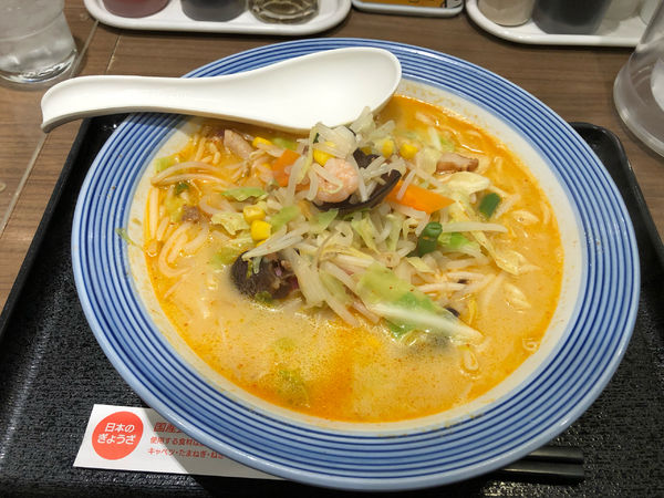 「ピリカラちゃんぽん」@長崎ちゃんぽん リンガーハット 西新宿店の写真