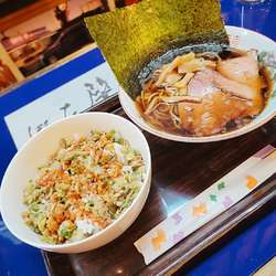 かっちゃんギョーザの画像