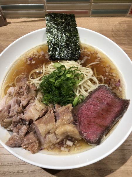 「【超限定】夢にでてきた中華そば(肉)1200円」@煮干し Noodles Nibo Nibo Cinoの写真
