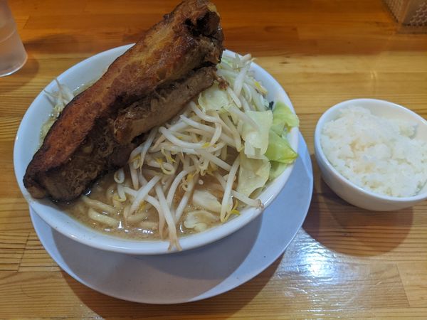 「男気味噌大盛り　930円　ランチライス無料」@らーめん まるはちの写真