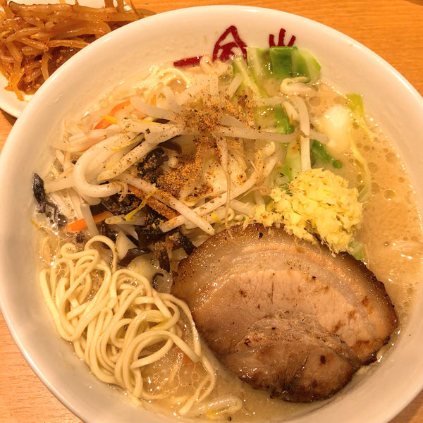 「味噌白丸890円」@博多一風堂 ららぽーとTOKYO-BAY店の写真