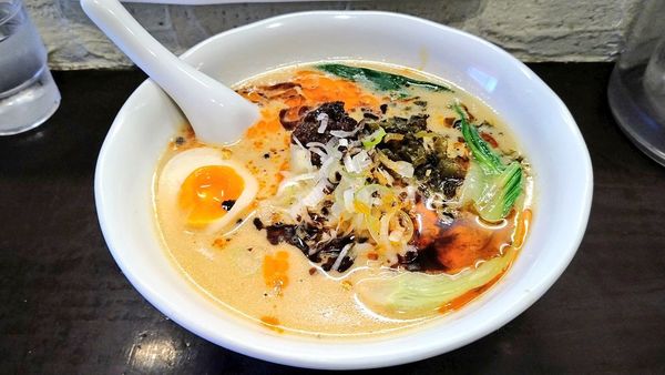 「【限定】熊本担々麺」@づゅる麺 池田の写真