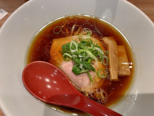 「淡麗醤油ラーメン」@ソラノイロ NIPPONの写真