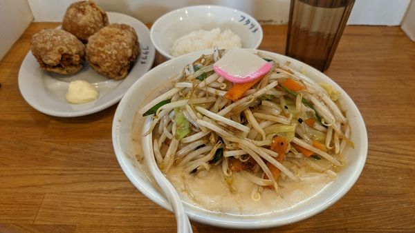 「濃厚タンメンと唐揚げセット」@極濃湯麺 フタツメ 青木島店の写真