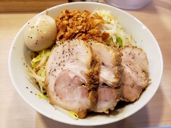 「ちゃるじろう 汁なし 豚まし 味玉」@中華ソバ ちゃるめの写真