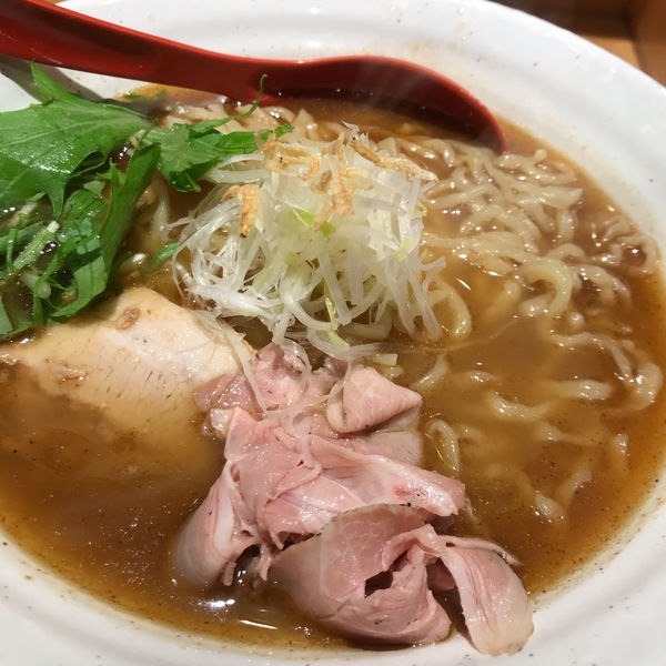 「焼きあご塩ラーメン（大）」@焼きあご塩らー麺 たかはし 新宿本店の写真