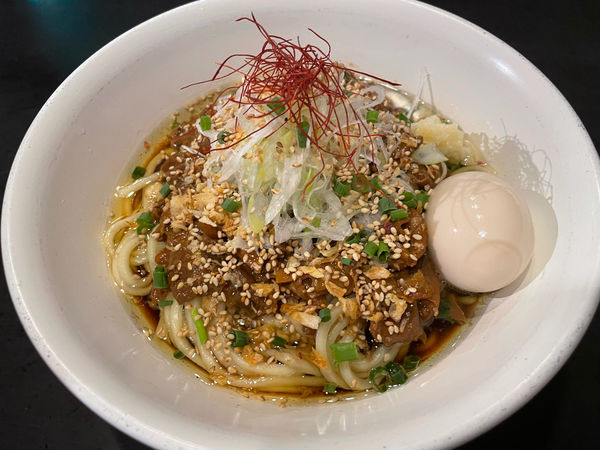 「【冬限定】もつまぜそば」@麺や 結の写真