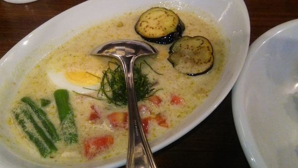 「グリーンカレー 930円」@ばんびの写真